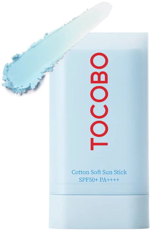 Vaaleansininen aurinkosuojaaväline, jossa punainen 'TOCOBO' teksti, SPF50+ ja PA++++.