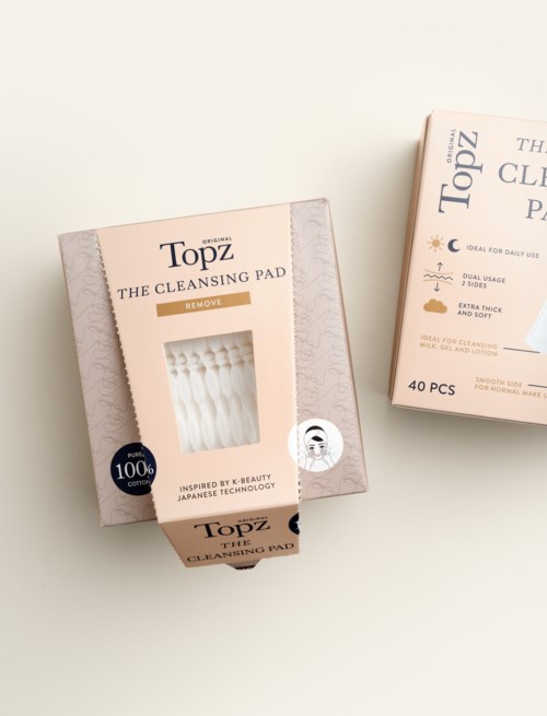 Box of 40 cleansing pads, lightly textured, called 'The Cleansing Pad' by Topz.