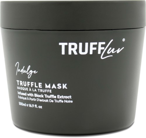 Een donkere pot met label TRUFFLuw, bevat truffelmasker met zwarte truffel, 500 ml.