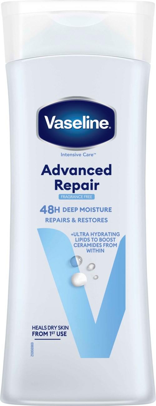 Vaseline Advanced Repair Lotion mit 48-Stunden-Feuchtigkeit, heilt trockene Haut und enthält feuchtigkeitsspendende Lipide.