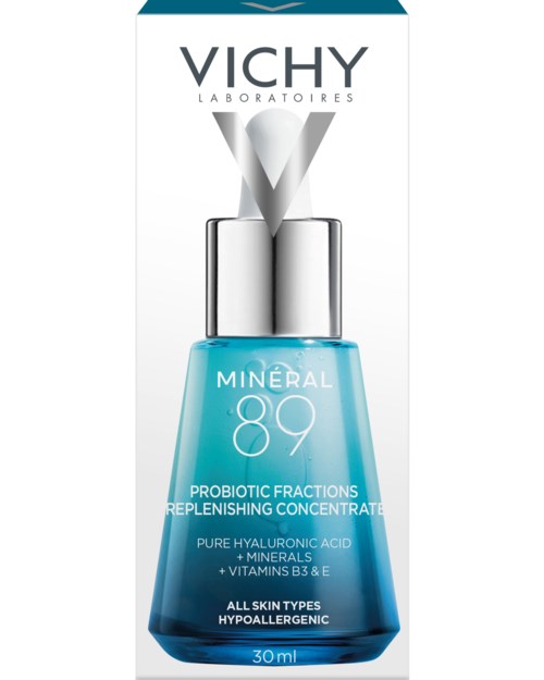 Vichy Hautpflegeflasche mit blauer Flüssigkeit, bezeichnet 'Mineral 89' und erwähnt Probiotika, Hyaluronsäure und Vitamine.