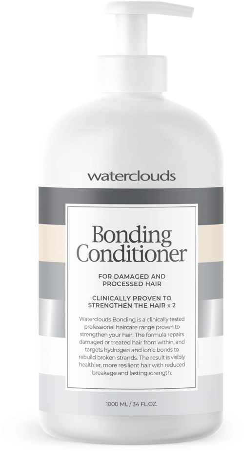 Een witte fles met Waterclouds Bonding Conditioner voor beschadigd haar, met pomp en grijze en beige ontwerp elementen.