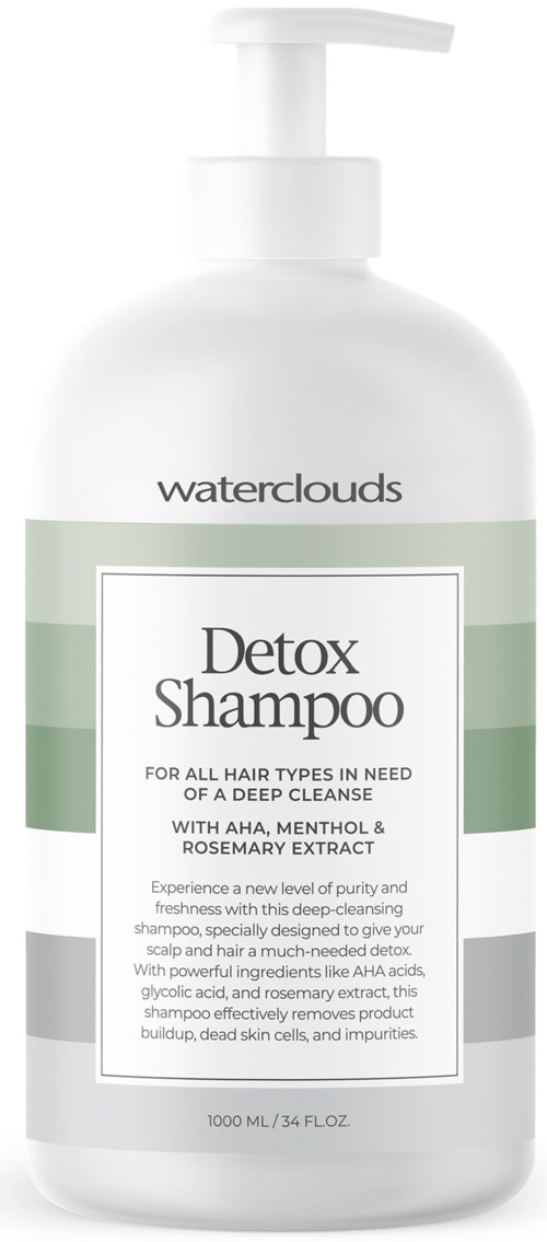 Een witte fles met pomp, genaamd Waterclouds Detox Shampoo voor diepe hoofdhuidreiniging met natuurlijke ingrediënten.