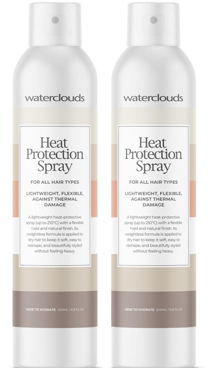 Twee witte flessen met Waterclouds Heat Protection Spray voor alle haartypes. Lichtgewicht en flexibel, beschermt tegen hitte-schade.
