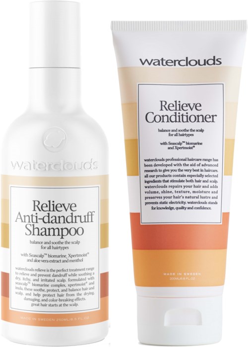 Twee haarverzorgingsproducten: een shampoo en een conditioner, beide met witte flessen en etiketten, voor hoofdhuidgezondheid.