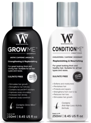 Twee haarverzorgingsflessen, één zwarte met GROW ME shampoo, één witte met CONDITION ME conditioner.