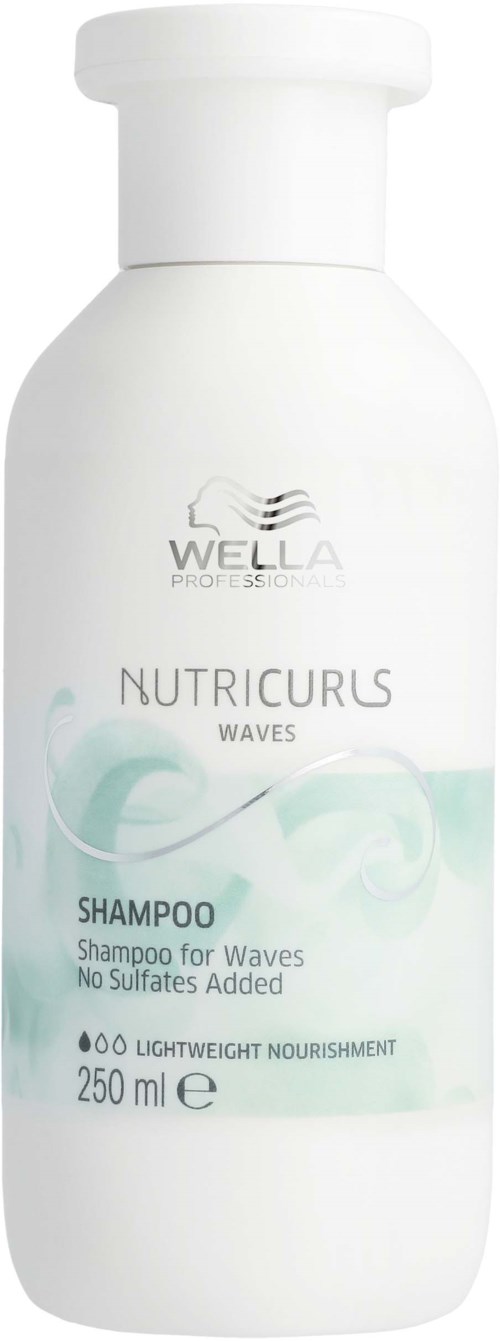 Eine weiße Flasche Wella NutriCurls Waves Shampoo, für Wellen, enthält 250 ml, ohne Sulfate und leicht nährend.