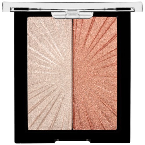 Een compacte make-up palette met twee glanzende highlighterkleuren, een licht en een medium perzik, in een zwarte case.