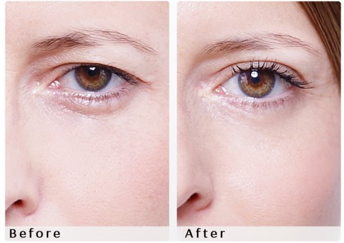 Close-up van oog met voor en na make-up of cosmetische behandeling.