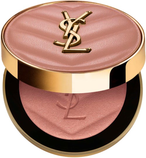 En rosa rouge-ansiktskompakt med gulddetaljer och Yves Saint Laurent-logotypen på locket.