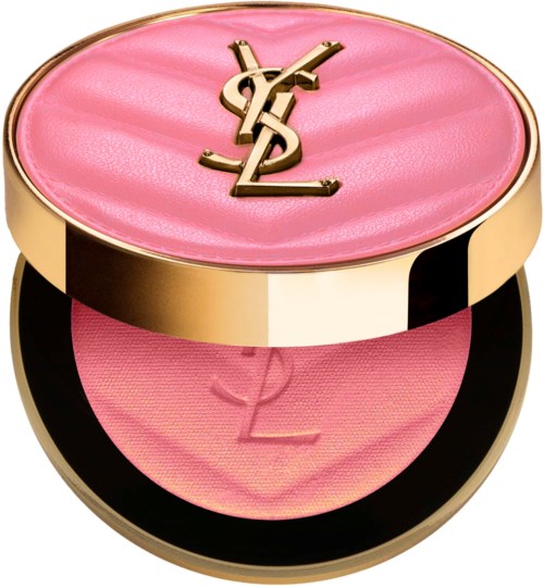 Een roze blush-compact met gouden YSL-logo op de top en gegraveerd YSL-logo binnenin. Elegant ontwerp. Lichtroze tint.