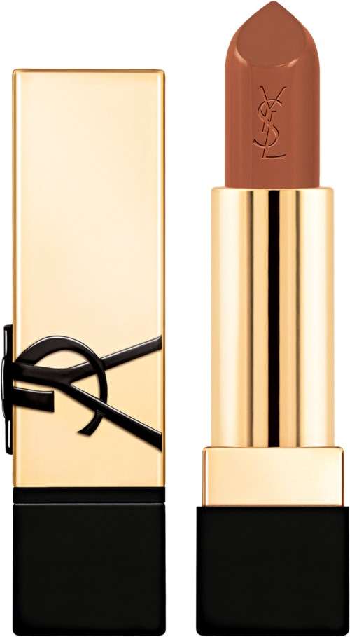 Ett läppstift i guldförpackning med en brunt nyans, märkt med YSL. Förpackningen har en svart bas.