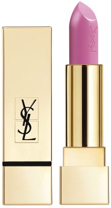 En YSL-logotyp på en beige läppstiftsförpackning. Rosa läppstift i ett gult rör med YSL-logotyp.