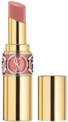 Ett läppstift med guldhölje, rosa-beige färg, och dess lock är borttaget, visar produkten.
