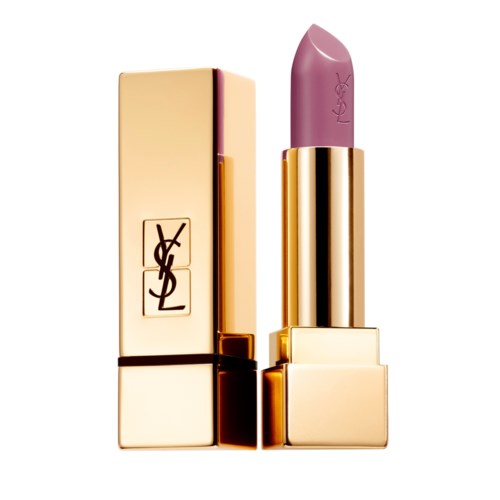 Ett rosa läppstift i ett guldhölje med Yves Saint Laurent-logotyp, bredvid en glänsande guldkartong.