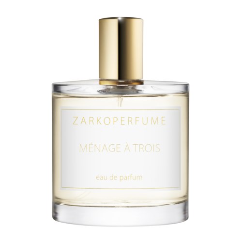 Selkä lasinen hajuvesipullo ja kullanvärinen korkki, merkki "Zarkoperfume Ménage à Trois Eau de Parfum."